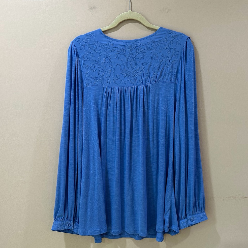 Democracy Women 2X Blouse Blue Embroidered Boho Peasant Long Sleeve Top - Picture 2 of 8